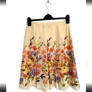 Heavanly Springtime Floral Skirt, Fully Lined, By Norton McNaughton Size 8.